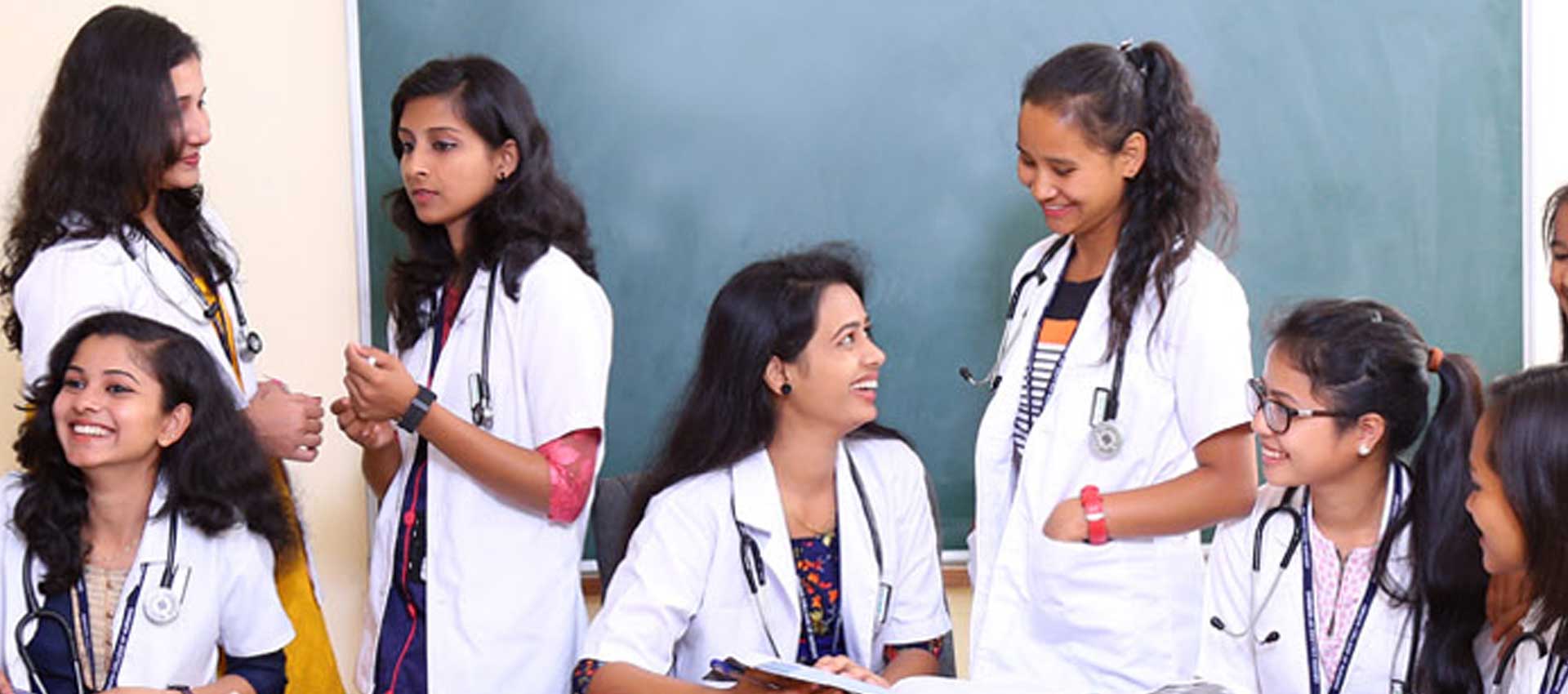 GNM vs BSc Nursing 2026 comparison